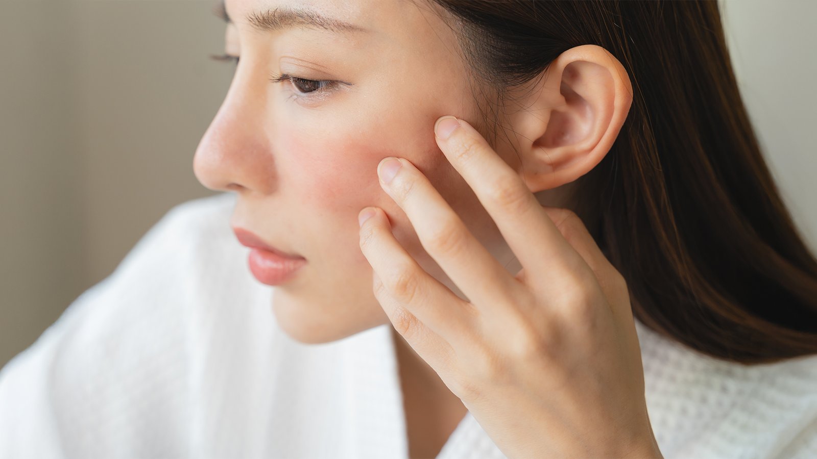 Rekomendasi moisturizer untuk kulit kering bagi yang tinggal di iklim tropis